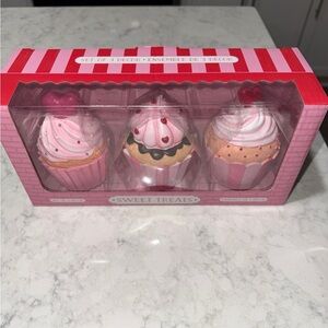 New Sweet Treats Cupcake Decor